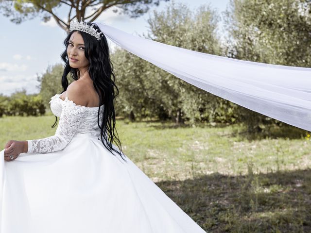 Il matrimonio di Nitu e Ana a Grosseto, Grosseto 9