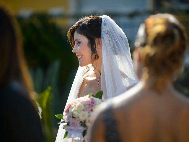 Il matrimonio di Giuseppe e Fiorella a Agropoli, Salerno 30