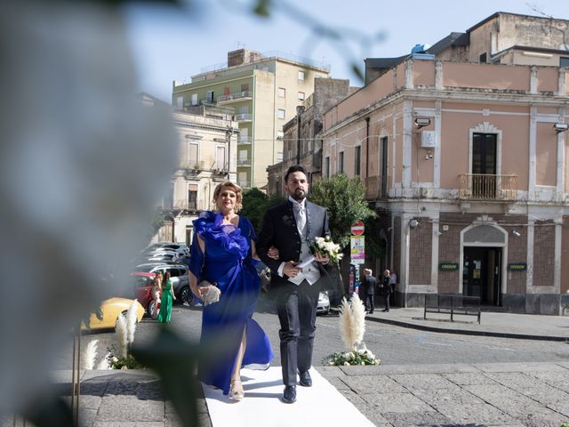 Il matrimonio di Raffaele e Jessica a Adrano, Catania 17