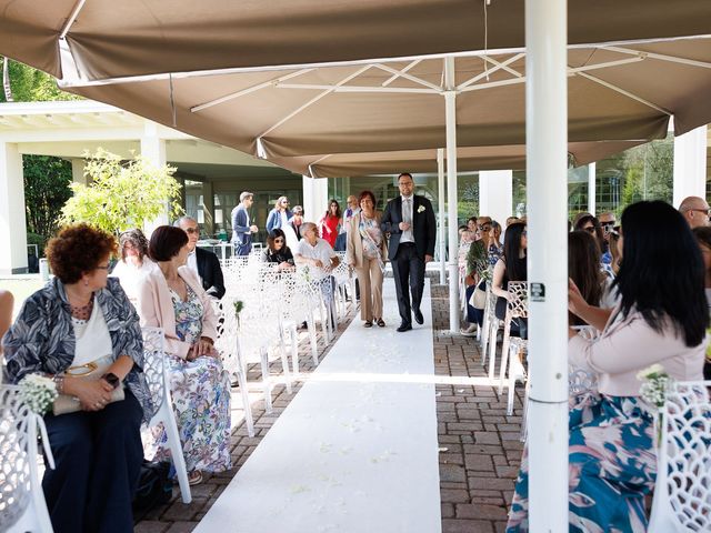 Il matrimonio di Roberta e Cristian a Rovato, Brescia 15