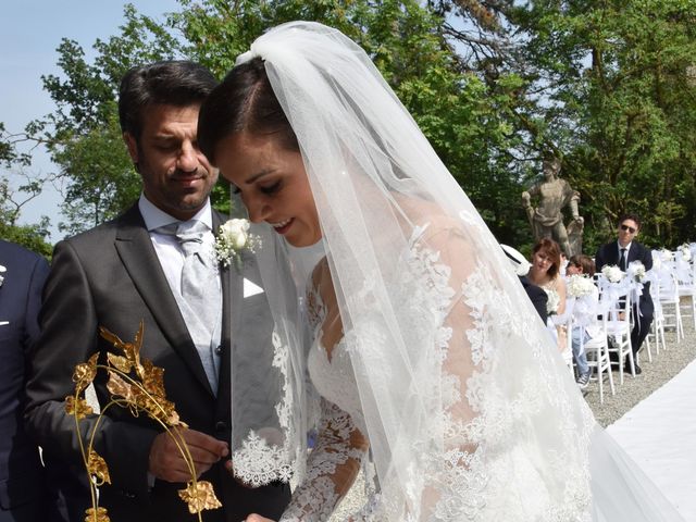 Il matrimonio di Alessandro e Maria a Gropparello, Piacenza 14