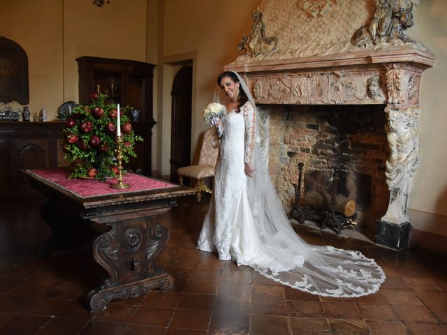 Il matrimonio di Alessandro e Maria a Gropparello, Piacenza 23