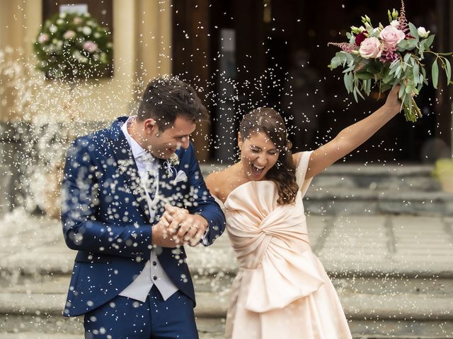 Il matrimonio di Simone e Silvia a Carate Brianza, Monza e Brianza 41