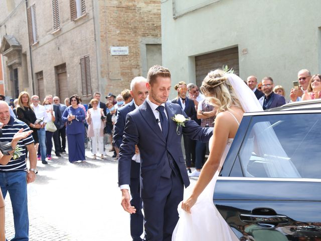Il matrimonio di Giacomo e Bianca a Urbania, Pesaro - Urbino 2