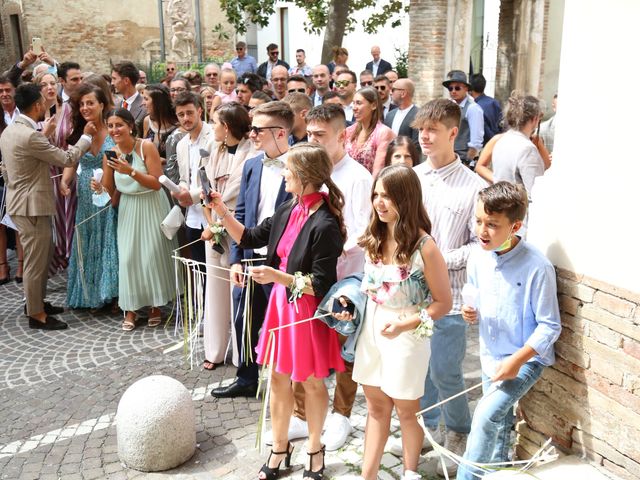 Il matrimonio di Giacomo e Bianca a Urbania, Pesaro - Urbino 3