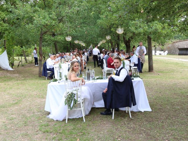Il matrimonio di Giacomo e Bianca a Urbania, Pesaro - Urbino 6