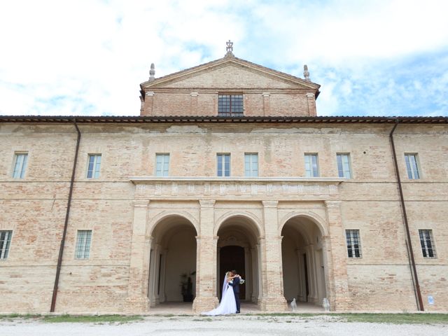 Il matrimonio di Giacomo e Bianca a Urbania, Pesaro - Urbino 11