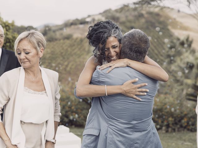 Il matrimonio di Flavia e Laura a Calatafimi-Segesta, Trapani 44