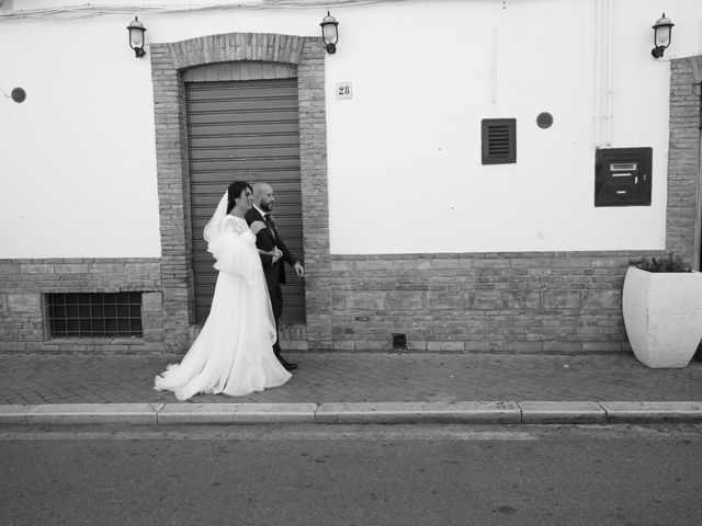 Il matrimonio di Viviana e Giuseppe a Pisticci, Matera 25