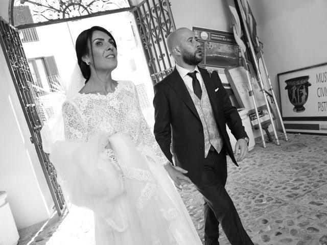 Il matrimonio di Viviana e Giuseppe a Pisticci, Matera 28