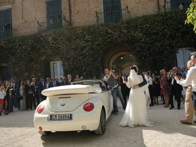 Il matrimonio di Viviana e Giuseppe a Pisticci, Matera 32