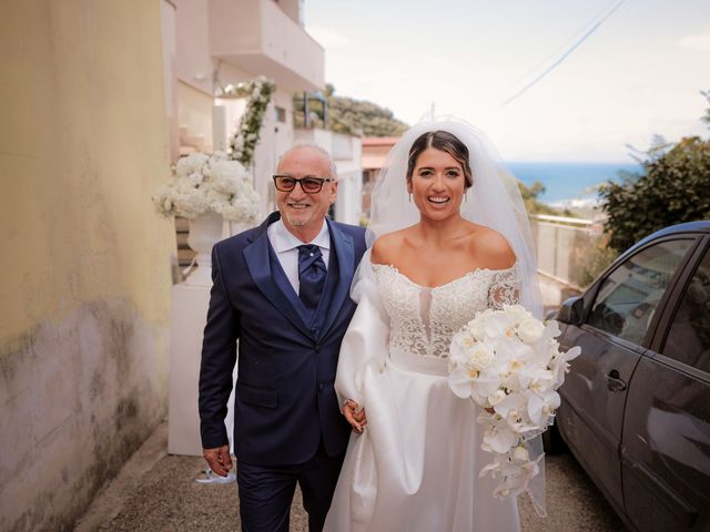 Il matrimonio di Davide e Francesca a Bacoli, Napoli 9