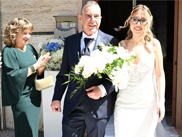 Il matrimonio di Francesca e Gaetano a Foggia, Foggia 14