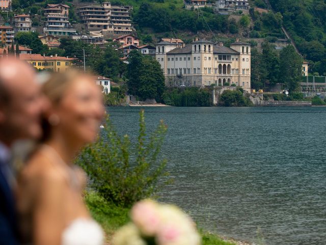 Il matrimonio di Simone e Renata a Gravedona, Como 43