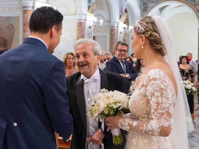 Il matrimonio di Fabrizio e Francesca a Baronissi, Salerno 15