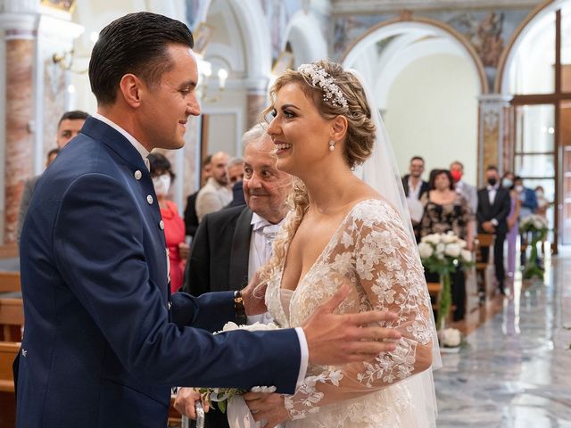 Il matrimonio di Fabrizio e Francesca a Baronissi, Salerno 16