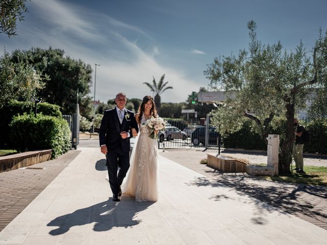 Il matrimonio di Danilo e Moana a Savelletri, Brindisi 43