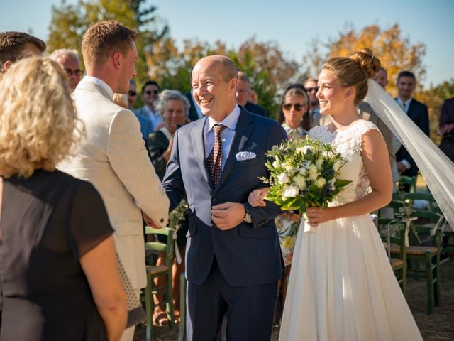 Il matrimonio di Simon e Lin a Castelfiorentino, Firenze 28