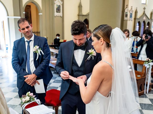 Il matrimonio di Enrico e Beatrice a Castelvetro di Modena, Modena 15