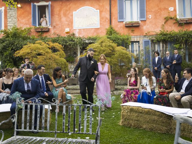 Il matrimonio di Davide e Mariangela a Fortunago, Pavia 3