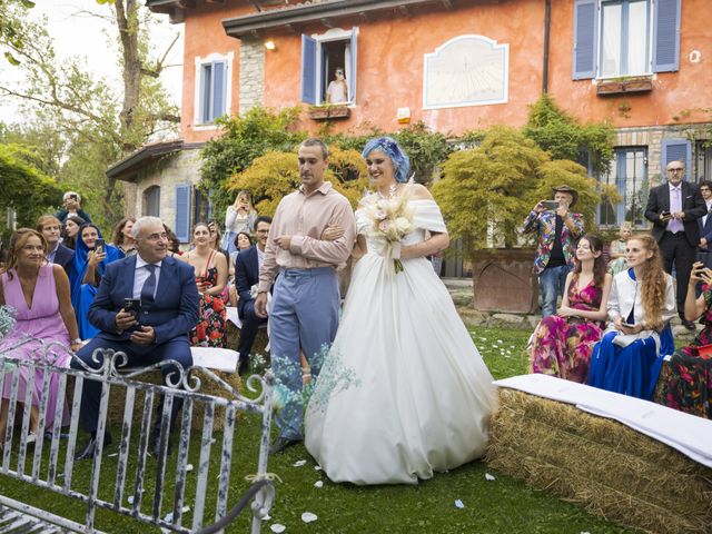 Il matrimonio di Davide e Mariangela a Fortunago, Pavia 4