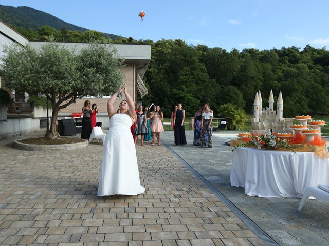 Il matrimonio di Alessio e Simona a Bardello, Varese 29