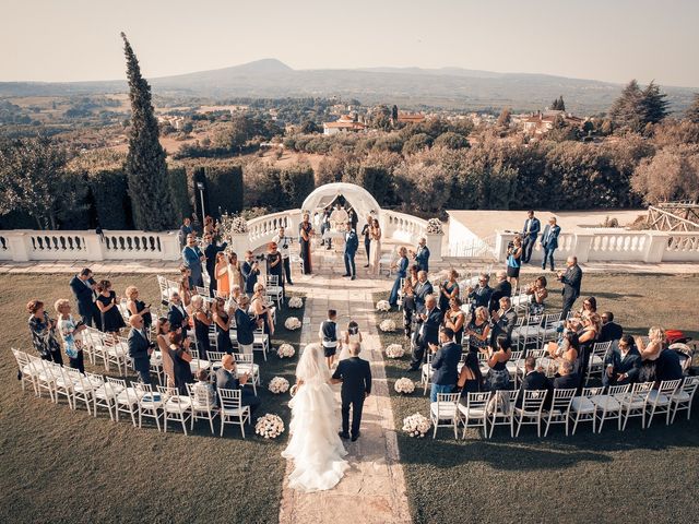 Il matrimonio di Massimiliano e Valentina a Bassano Romano, Viterbo 15