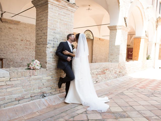 Il matrimonio di Thomas e Giorgia a Offida, Ascoli Piceno 21