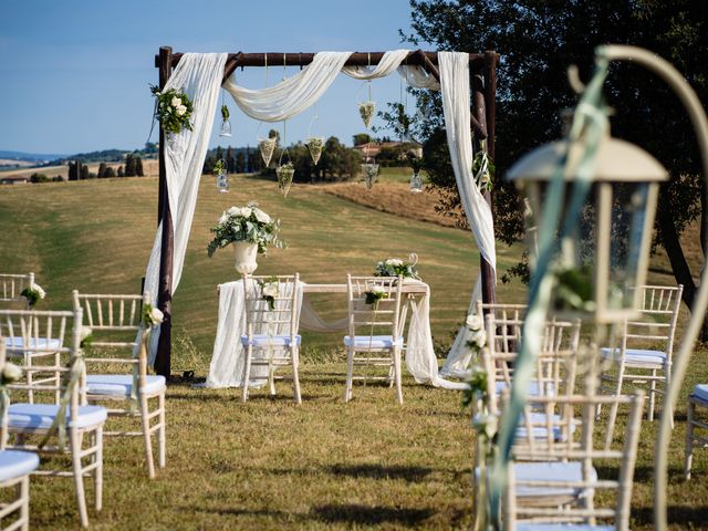 Il matrimonio di Sergio e Katia a Collesalvetti, Livorno 13