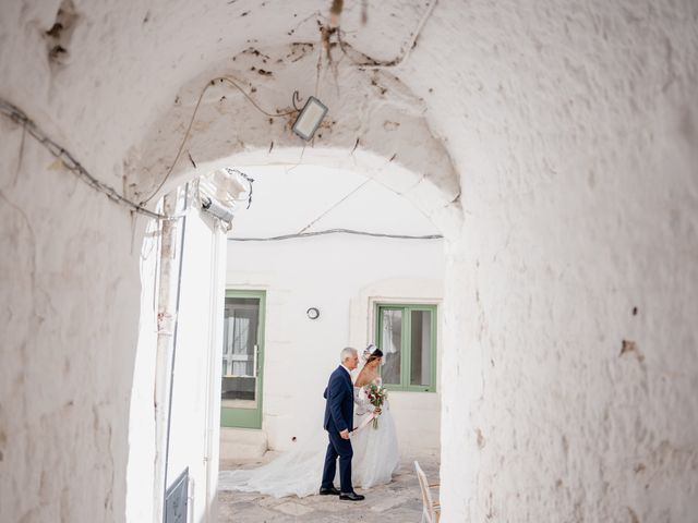Il matrimonio di Cosimo e Amanda a Carovigno, Brindisi 17