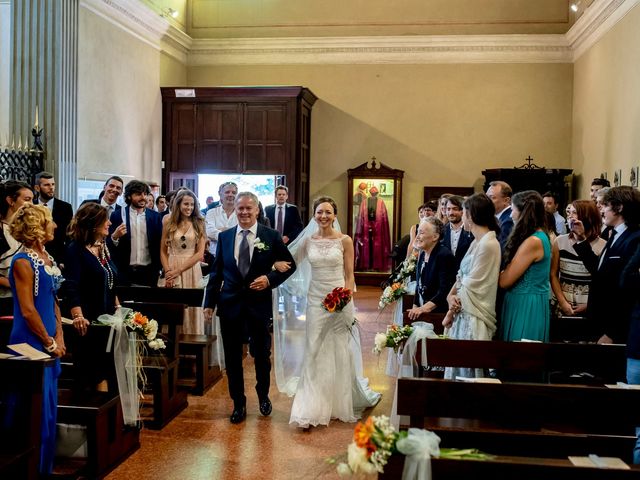 Il matrimonio di Luca e Jessica a Erba, Como 24