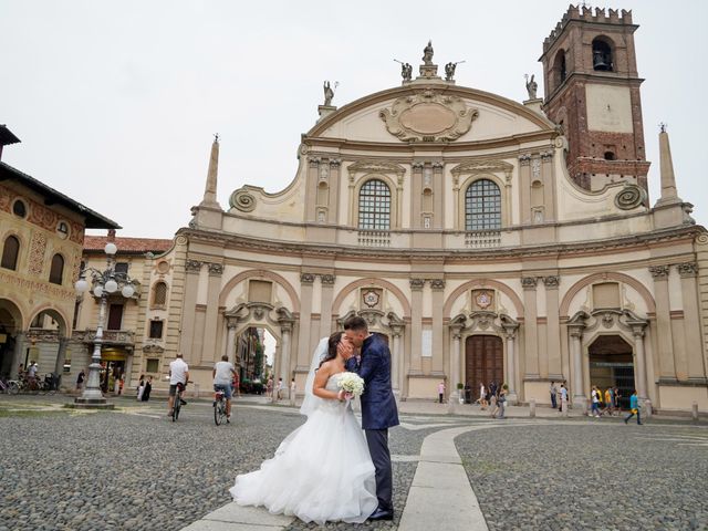 Il matrimonio di Simone e Teresa a Vigevano, Pavia 31