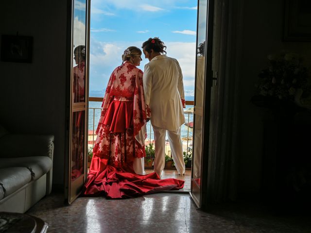 Il matrimonio di Anna e Doriana a Torre del Greco, Napoli 29