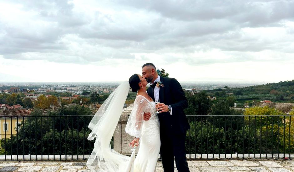 Il matrimonio di Ewen e Catherine a Caserta, Caserta