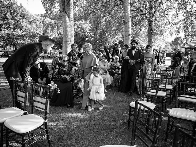 Il matrimonio di Simone e Elena a Ponte Buggianese, Pistoia 35