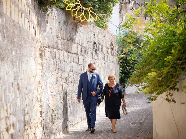 Il matrimonio di Chiara e Pierpaolo a Vico Equense, Napoli 21