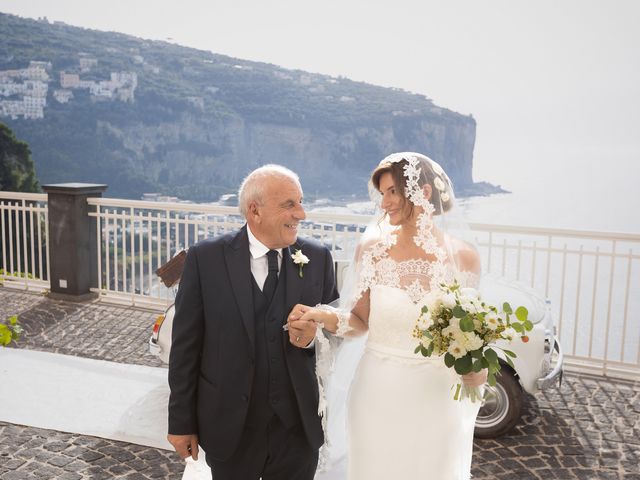 Il matrimonio di Chiara e Pierpaolo a Vico Equense, Napoli 30