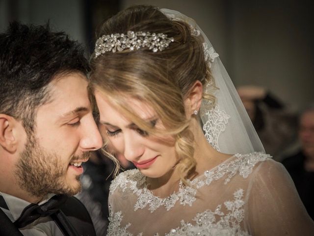 Il matrimonio di Fabio e Clarissa a Porto San Giorgio, Fermo 17