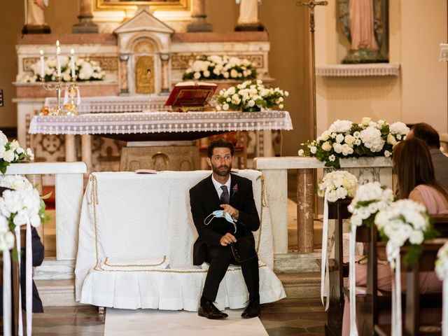 Il matrimonio di Giuseppe e Naike a Vigevano, Pavia 9