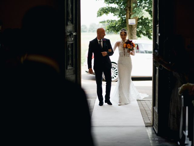 Il matrimonio di Giuseppe e Naike a Vigevano, Pavia 13