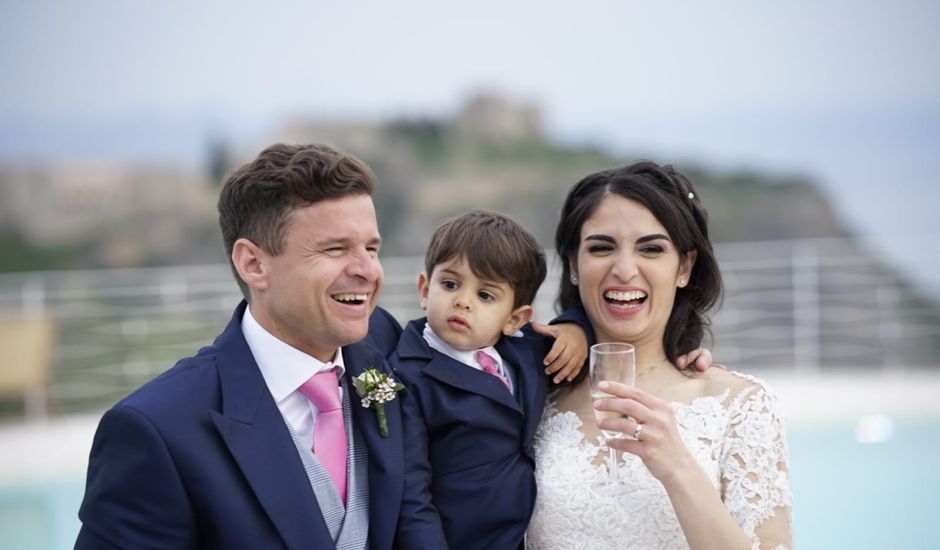 Il matrimonio di Giulia e Jesus a Messina, Messina