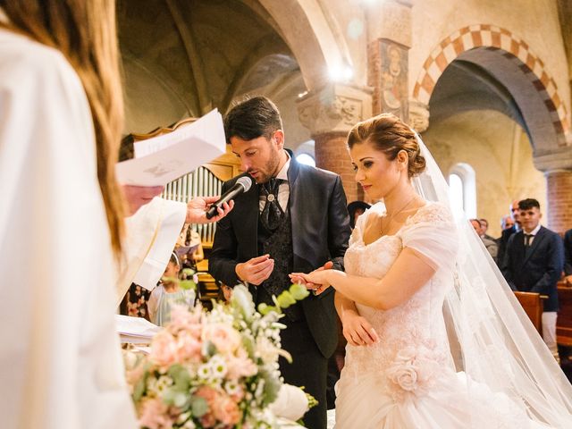 Il matrimonio di Giosuè e Girogia a Costigliole d&apos;Asti, Asti 23