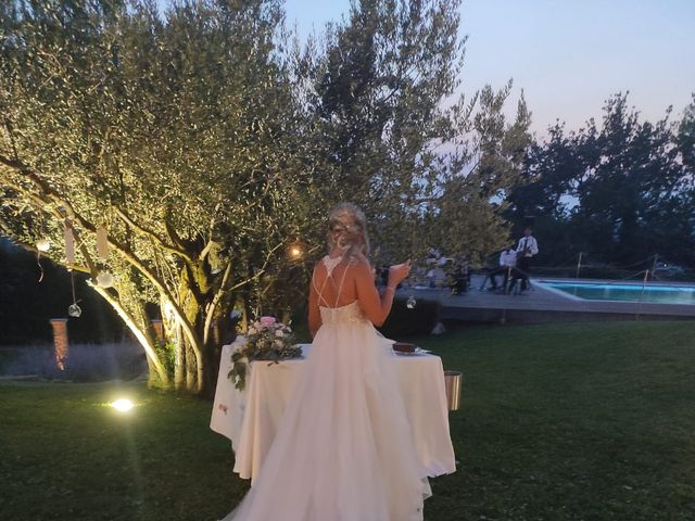 Il matrimonio di  Gianluca e Alessia a Monticello d'Alba, Cuneo 10
