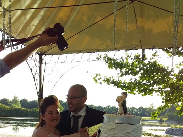 Il matrimonio di Michele  e Veronica  a Castrezzato, Brescia 11