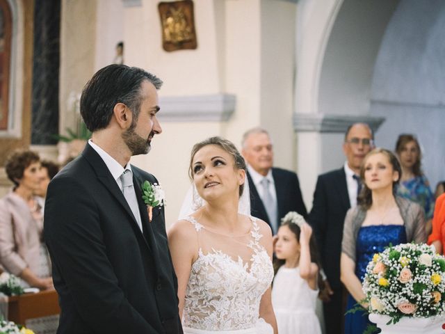 Il matrimonio di Andrea e Angela a Tinnura, Nuoro 23