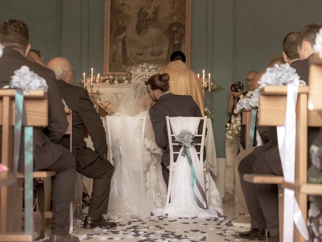 Il matrimonio di Ivan e Francesca a Cirò Marina, Crotone 12