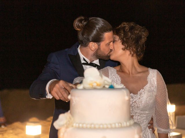 Il matrimonio di Ivan e Francesca a Cirò Marina, Crotone 24