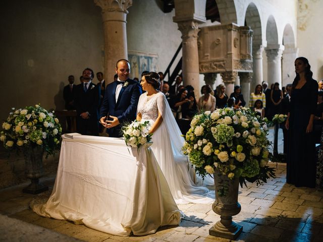 Il matrimonio di Mauro e Selena a Ocre, L&apos;Aquila 38