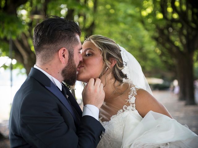 Il matrimonio di Davide e Simona a Angera, Varese 29