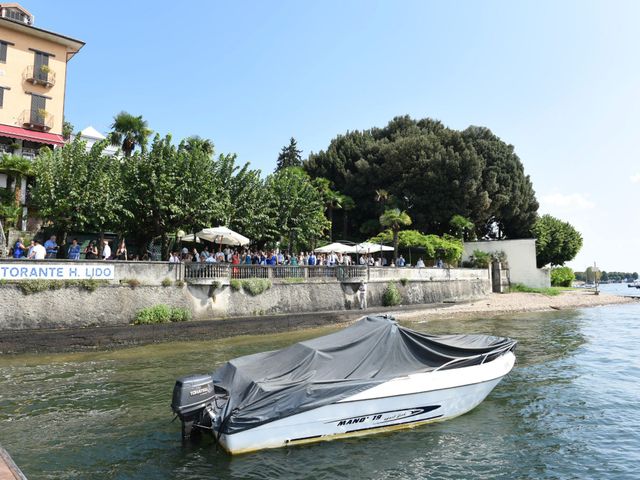 Il matrimonio di Davide e Simona a Angera, Varese 35